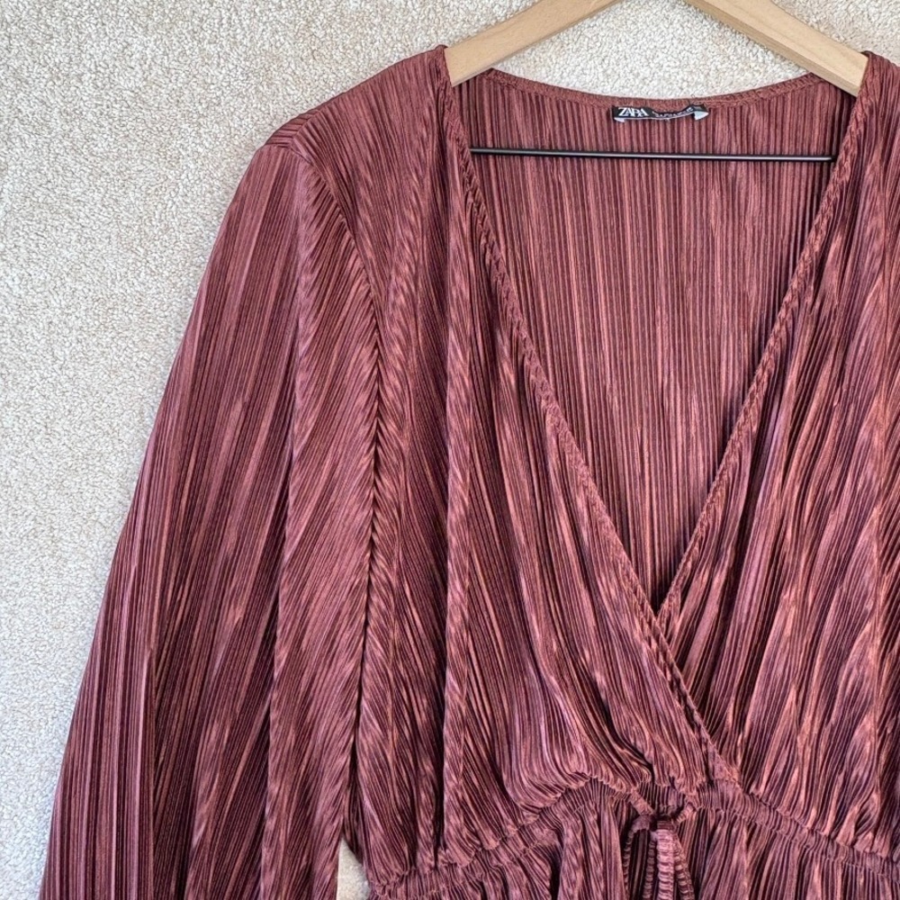 ZARA Brown Blouse Top Size Small Pleated Work Special Occassion - Picture 4 of 8